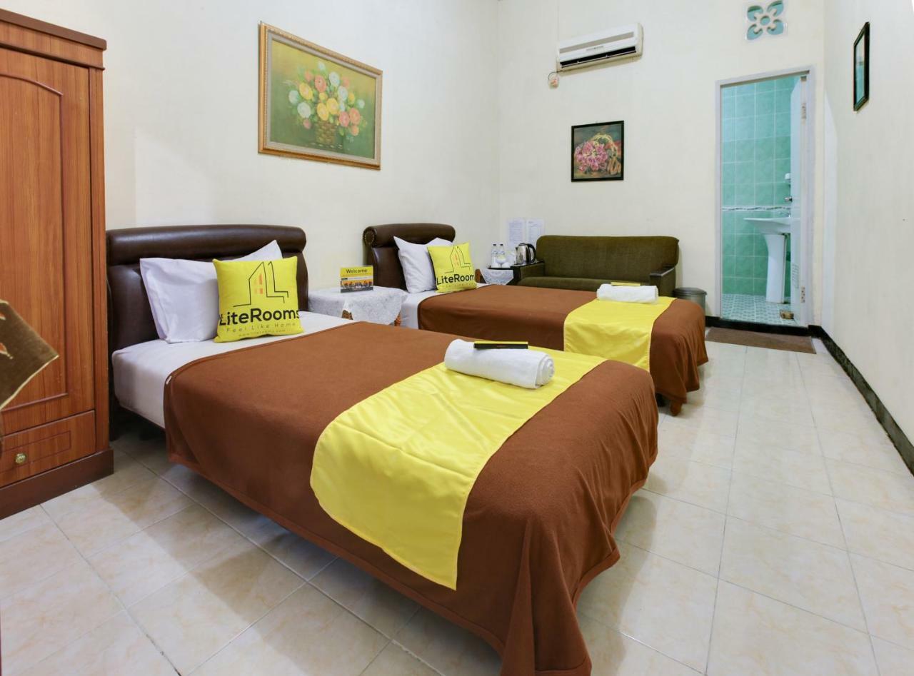 Lite Rooms Bogor Guest House Exterior foto