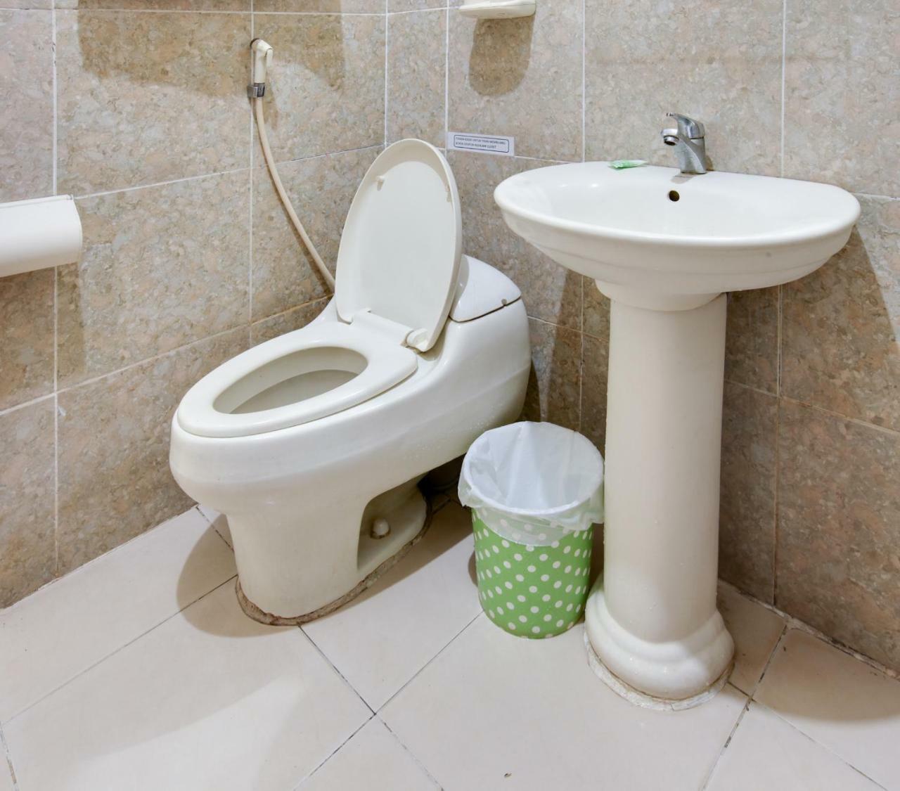 Lite Rooms Bogor Guest House Exterior foto